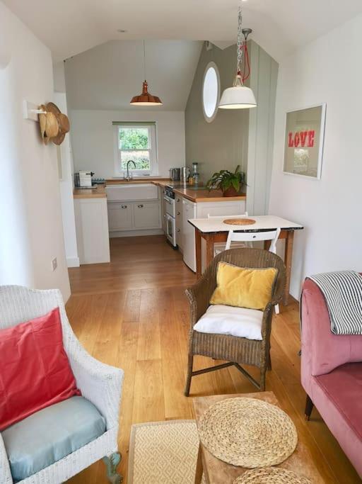 The Little Post House. A Perfect Village Retreat, With Stunning Views. Boscastle Kültér fotó